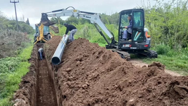 Inicia el recambio del troncal de agua en barrio San Jorge